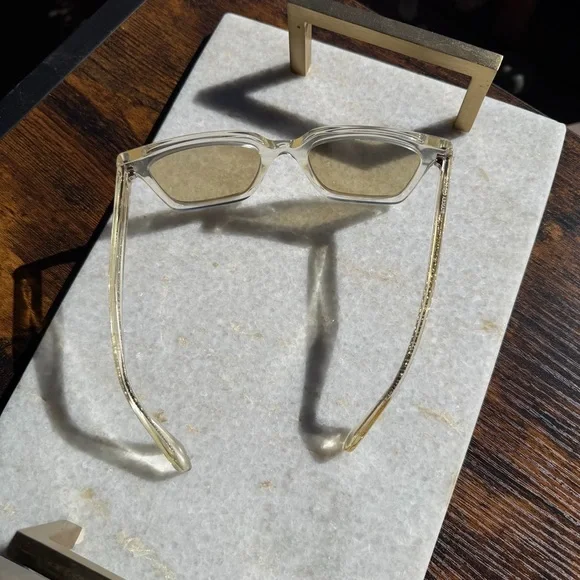 Giorgio Armani Sunglasses - Picture 5 of 6